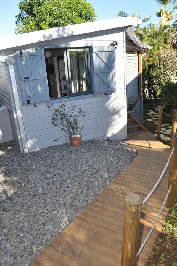 شقة Ti Joli Caz En Bois Saint-Gilles-les Hauts المظهر الخارجي الصورة